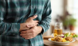 Wzdęcia po obiedzie? Sprawdź, jak odzyskać komfort po zbyt dużym posiłku