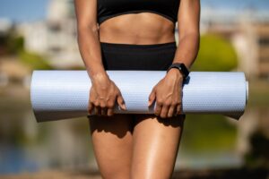 Mata do jogi i ćwiczeń – jaką wybrać do treningu w domu?